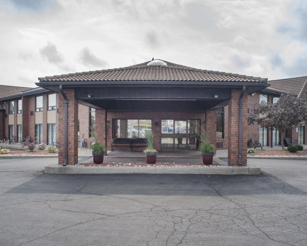 Comfort Inn St. Thomas Buitenkant foto