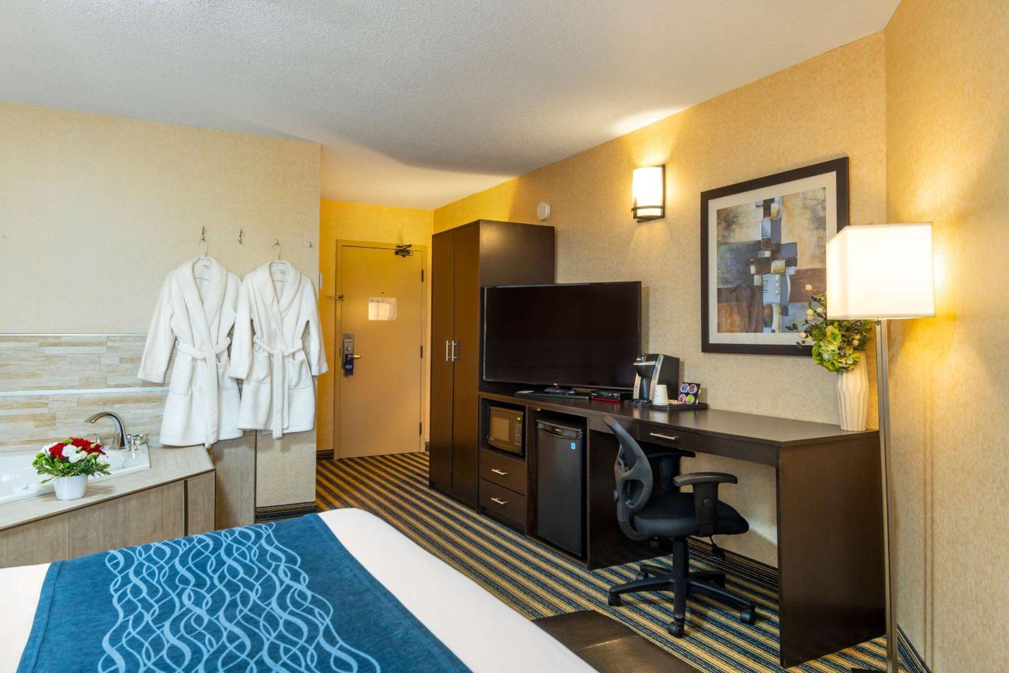 Comfort Inn St. Thomas Buitenkant foto