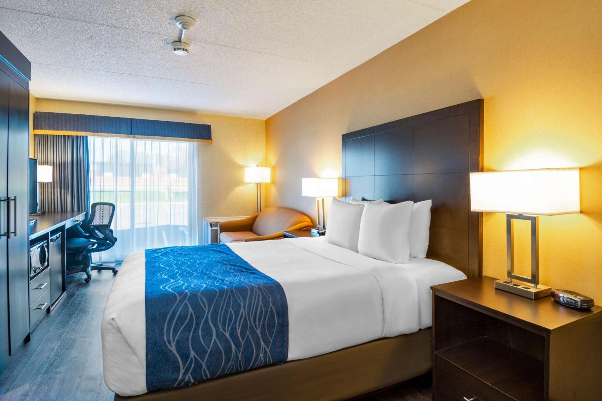 Comfort Inn St. Thomas Buitenkant foto